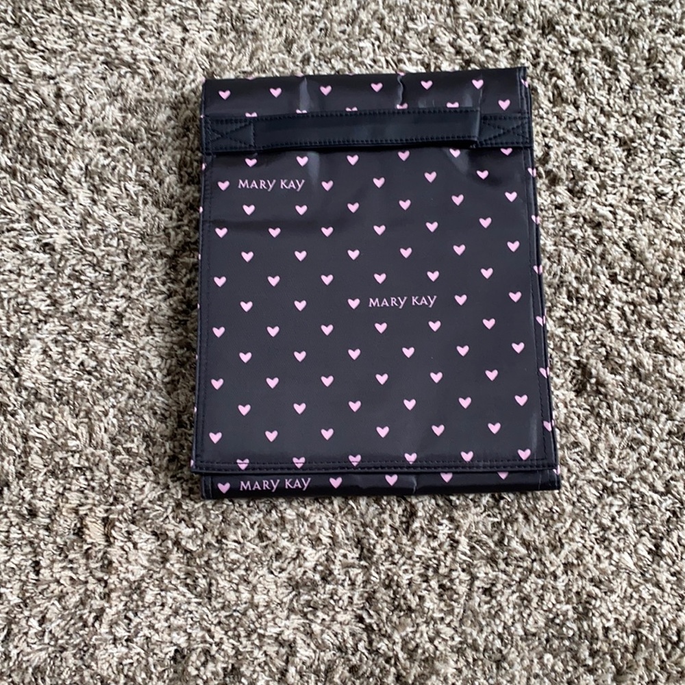 4 compartment hanging toiletries bag